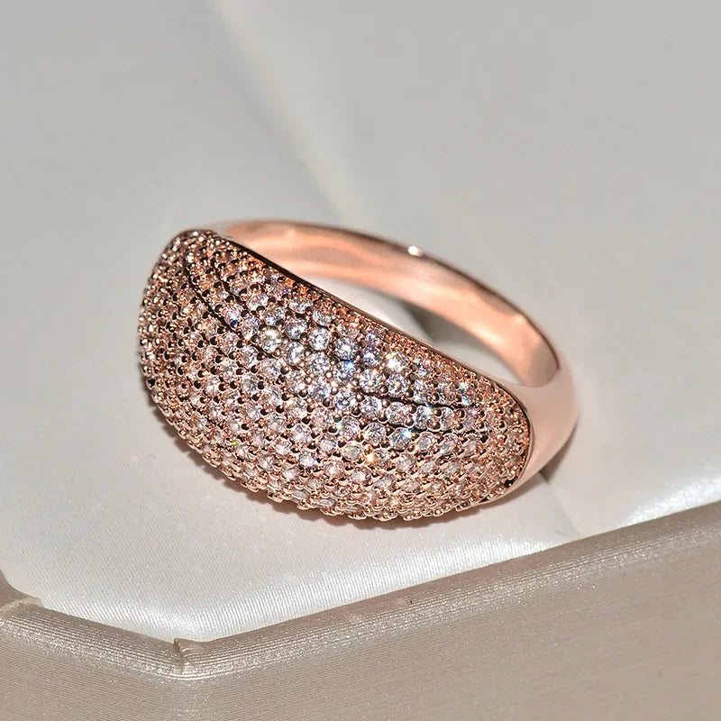 18k Gold Women's Ring Luxurious Diamond Love Gift