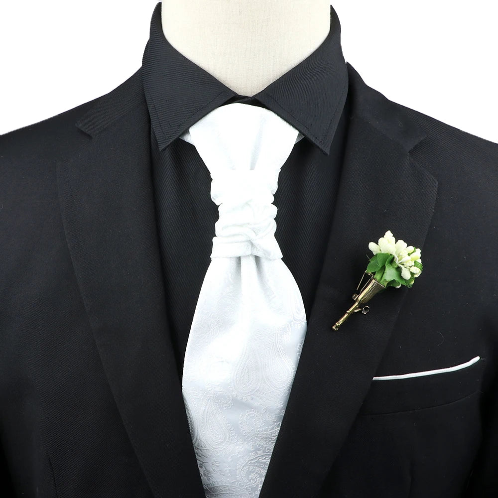 Premium luxury Paisley men's tie &amp; brooch