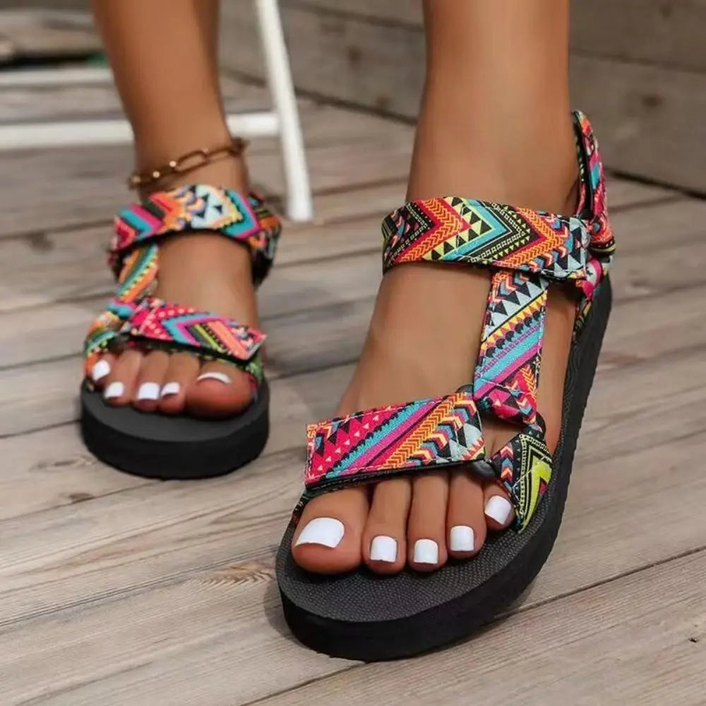 Sandal Nữ Dẹt Cỡ Lớn Đế Bằng Bohemian Chống Trượt