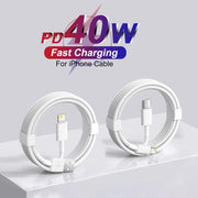 Hai dây cáp sạc màu trắng, cuộn tròn, với đầu Lightning và USB-C, chữ "PD 40W Fast Charging".
