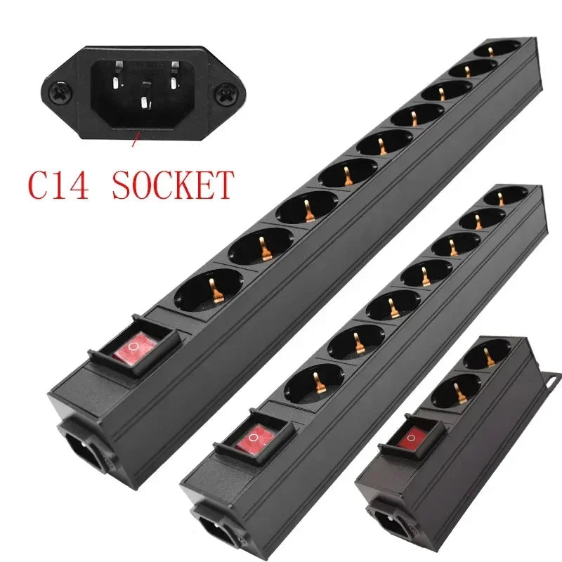 Ổ cắm C14 màu đen với nút công tắc đỏ, có nhiều ổ cắm tròn màu vàng đồng.