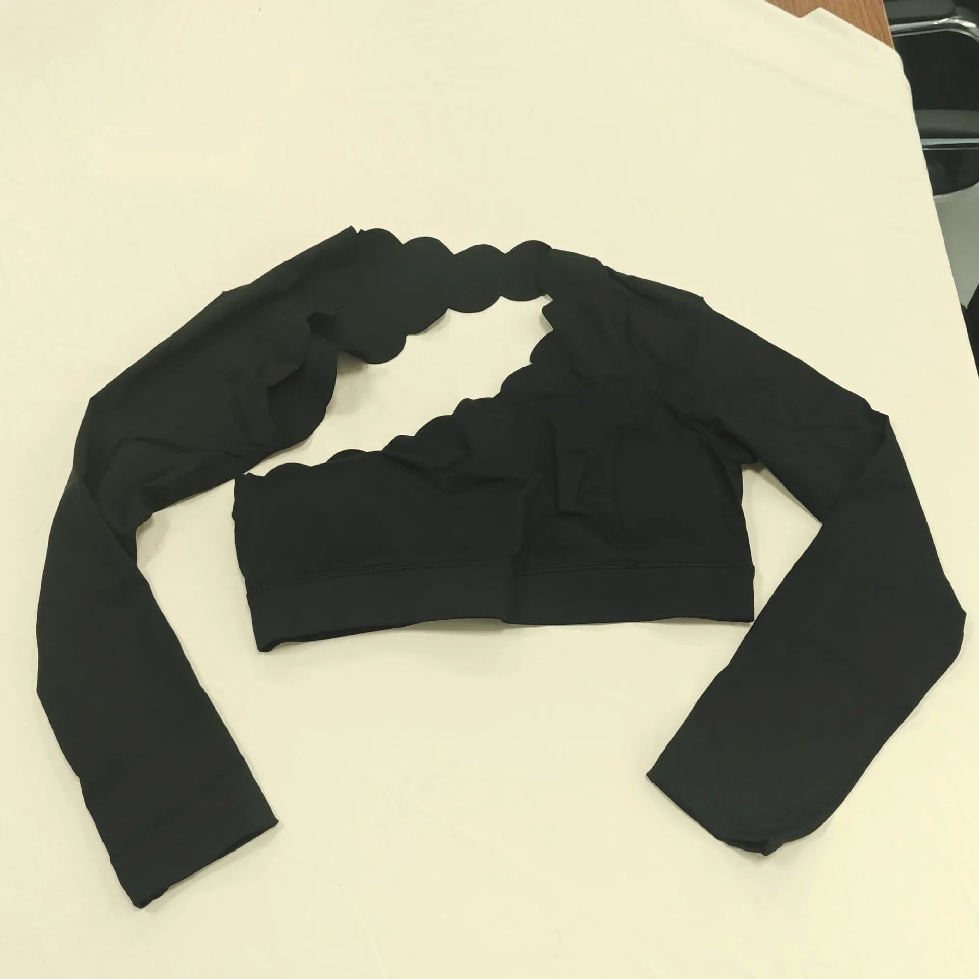 Áo Thun Nữ Lệch Vai Ôm Body Thể Thao Gợn Sóng