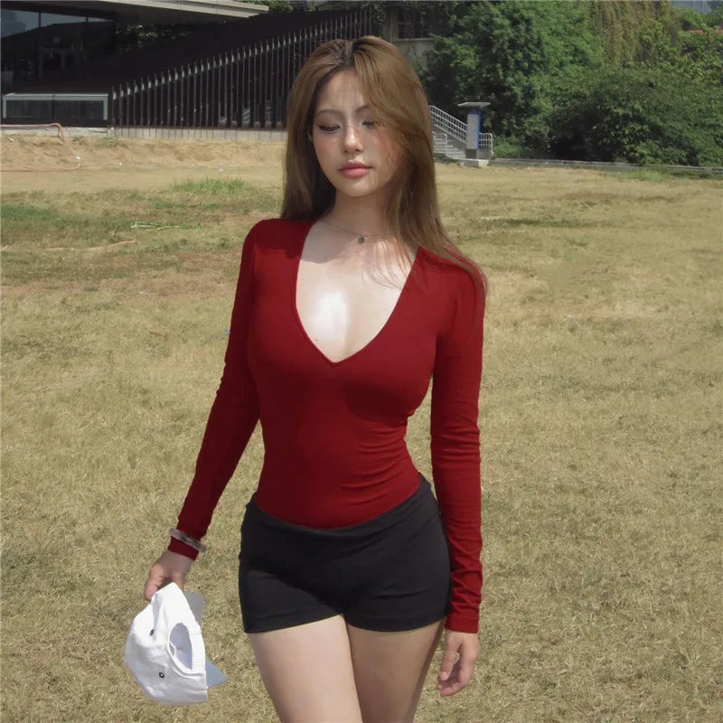 Bodysuit Đỏ Gợi Cảm SheStyle - Thời Trang Thu Đông 2025 - Daisan Mart