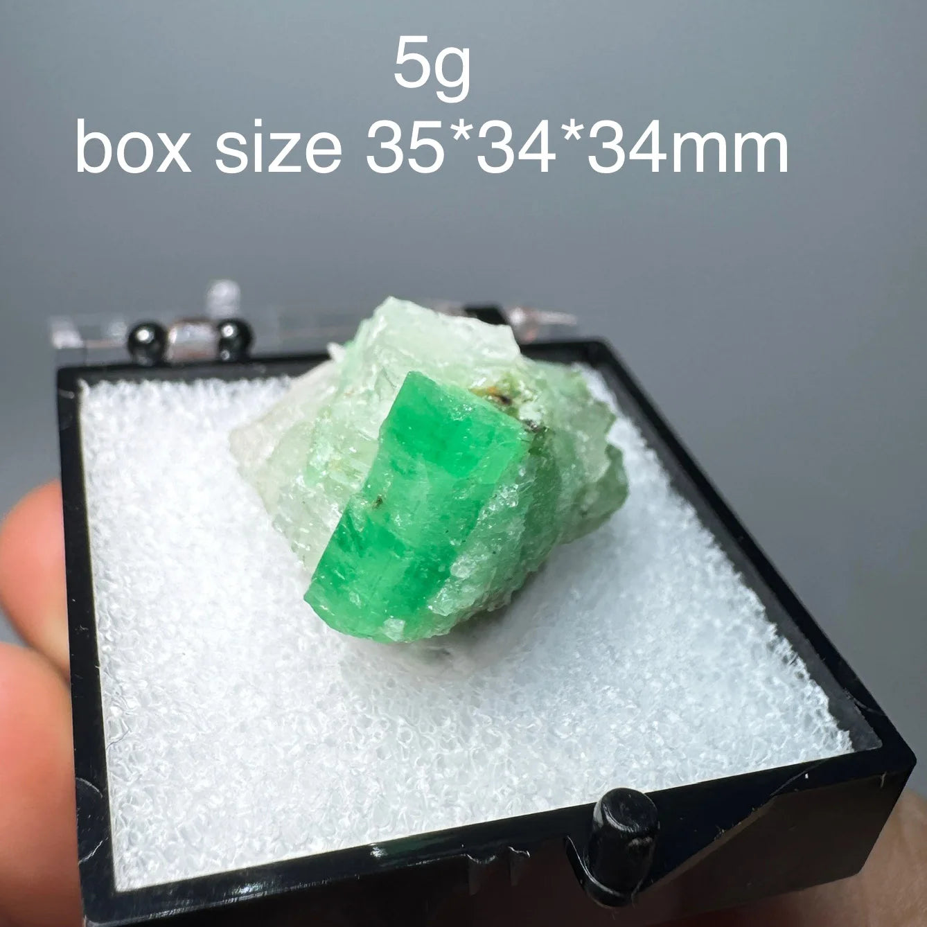 Natural Emerald &amp; Healing Quartz