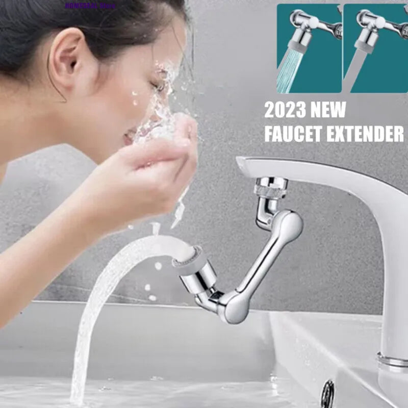 Người rửa mặt bằng nước từ vòi mở rộng màu bạc, có chữ "2023 New Faucet Extender".