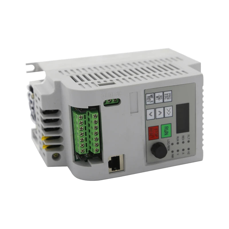 Biến tần 9600D 1.5kW 1 pha 220V sang 3 pha 220V - Daisan Mart