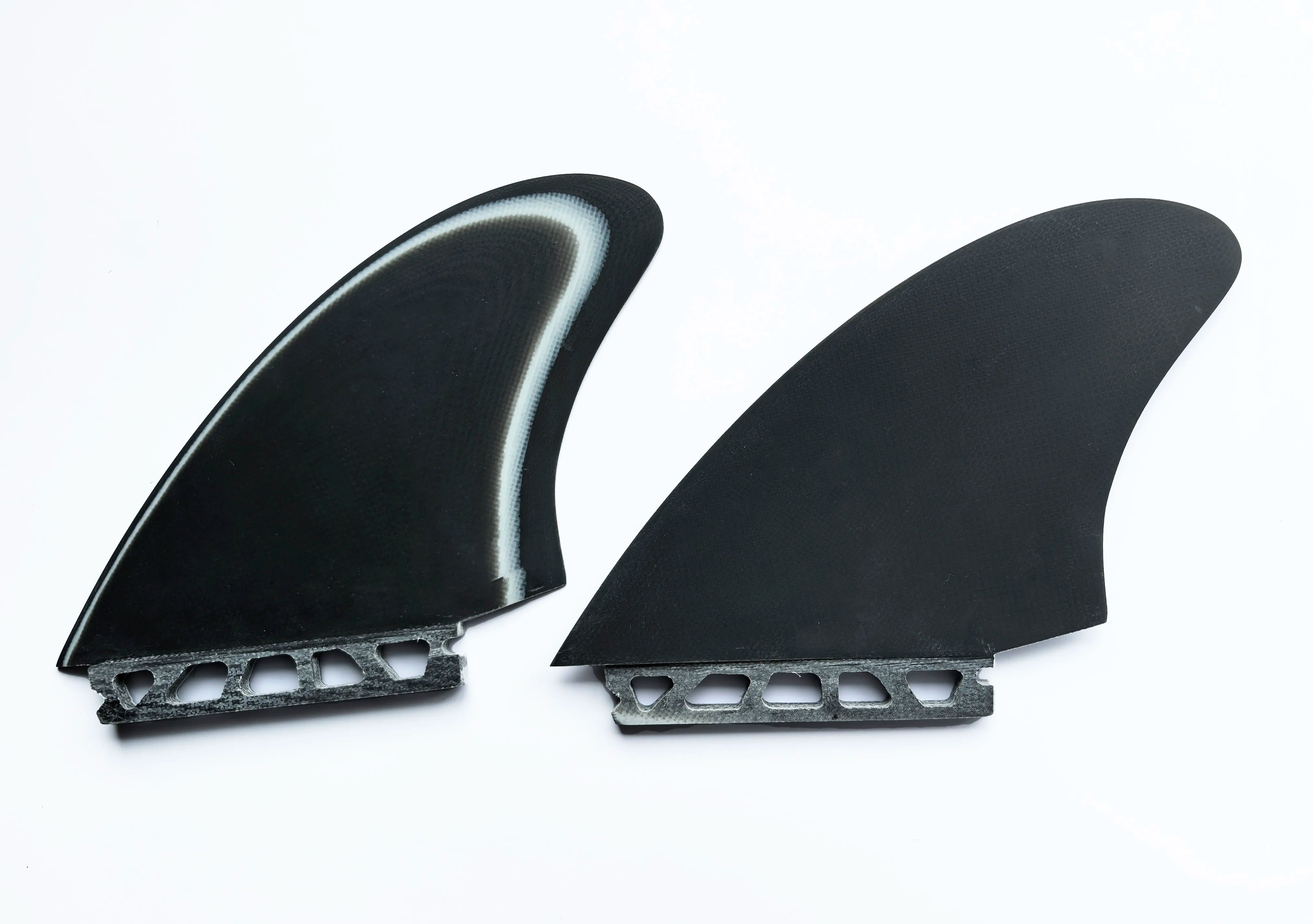 FUTUER +TWIN Surfboard Fins Black Fiberglass Surfboard Blades Paddleboard Fins Sea Recreation Surfboard Accessories 2pcs/set Hig