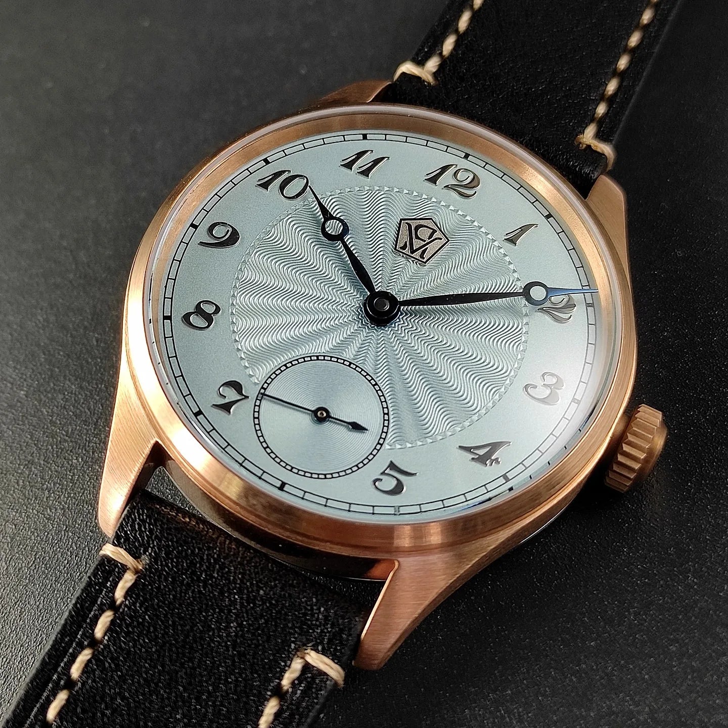 Đồng Hồ Cơ Nam Guilloché Kim Xanh Seagull ST3621