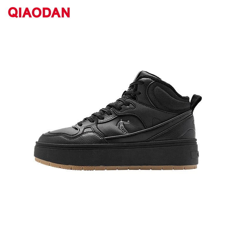 Giày Trượt Nữ QIAODAN 2025 - Cổ Điển Đen Trắng