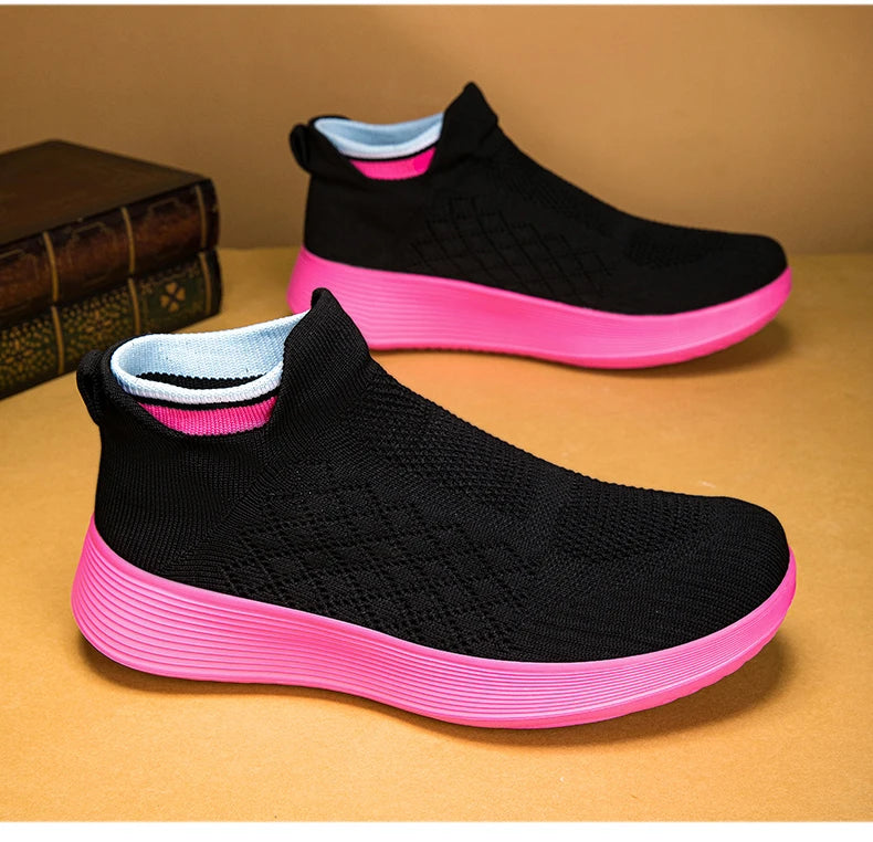 Men's and Women's Breathable Mesh Fashion Sports Shoes