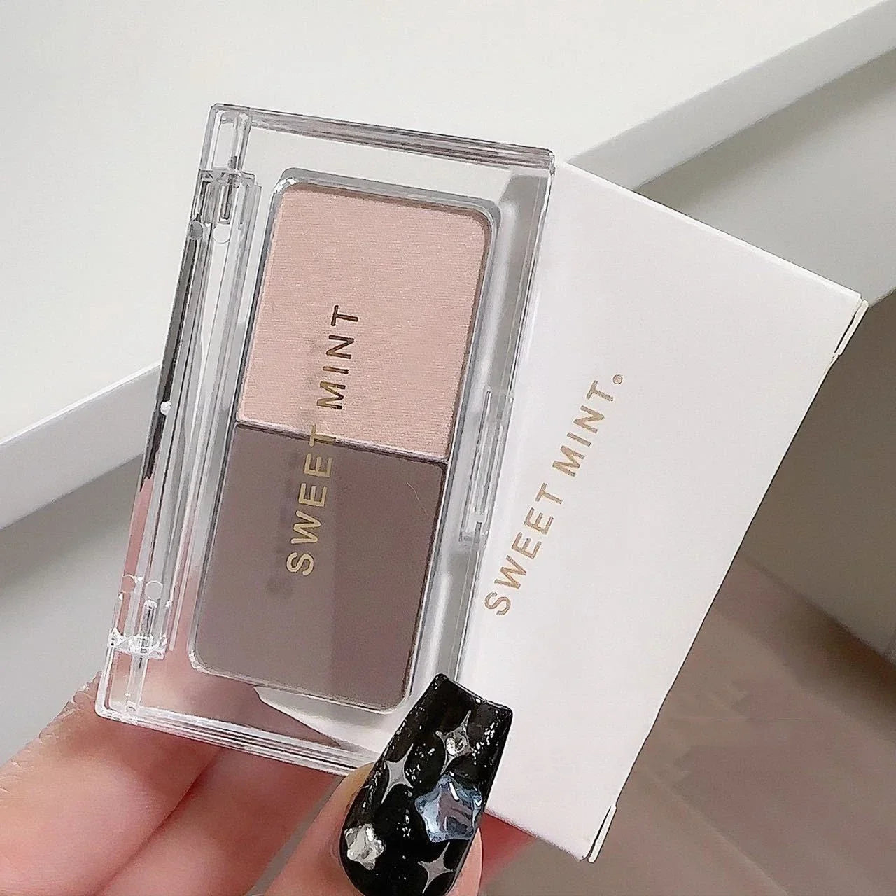 Two Colors Grey Nose Shadow Powder Matte Highlighting Contouring Platter Cheek Side V Face Matte Sculpting 2 in 1 Makeup Palette