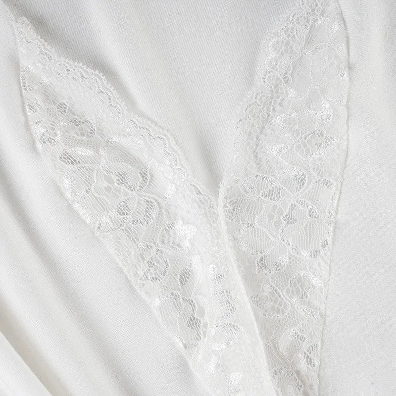 Áo Bodysuit Ren Trắng V Sâu Shestyle 2025 - Daisan Mart