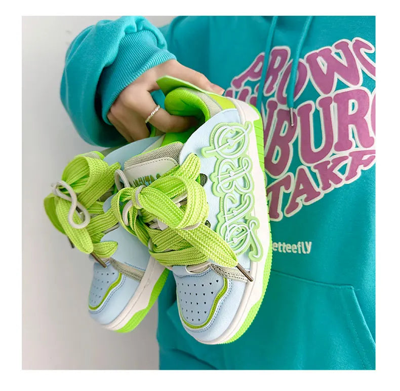 Giày Sneaker Đôi Cao Cấp Thời Trang - Sành Điệu & Thoải Mái