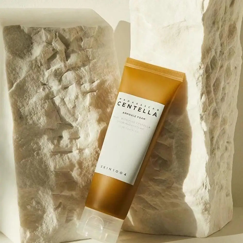 Face Wash Skin1004 Centella Asiatica Facial Cleanser Essence Himalayan Salt Deep Cleansing Foam for Gentle Purifying Refreshing