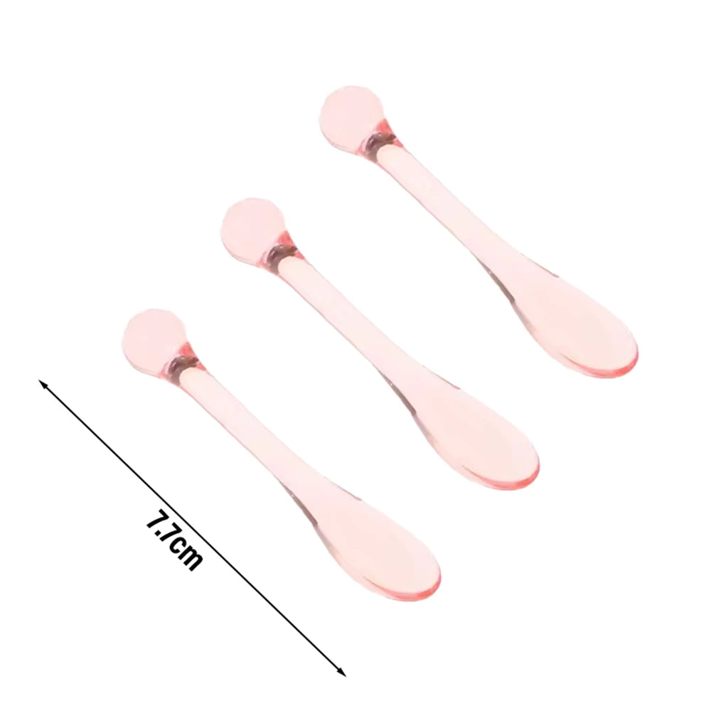 Set of 3 convenient plastic spoons for mixing face cream and applying mask