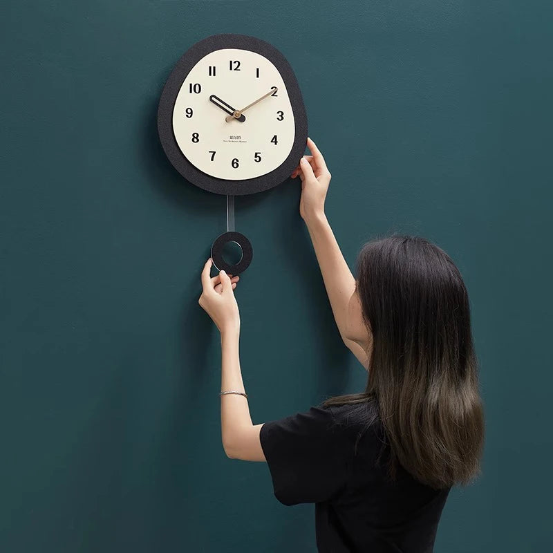 Đồng Hồ Treo Tường Mini Số Điện Tử Phong Cách Độc Lạ