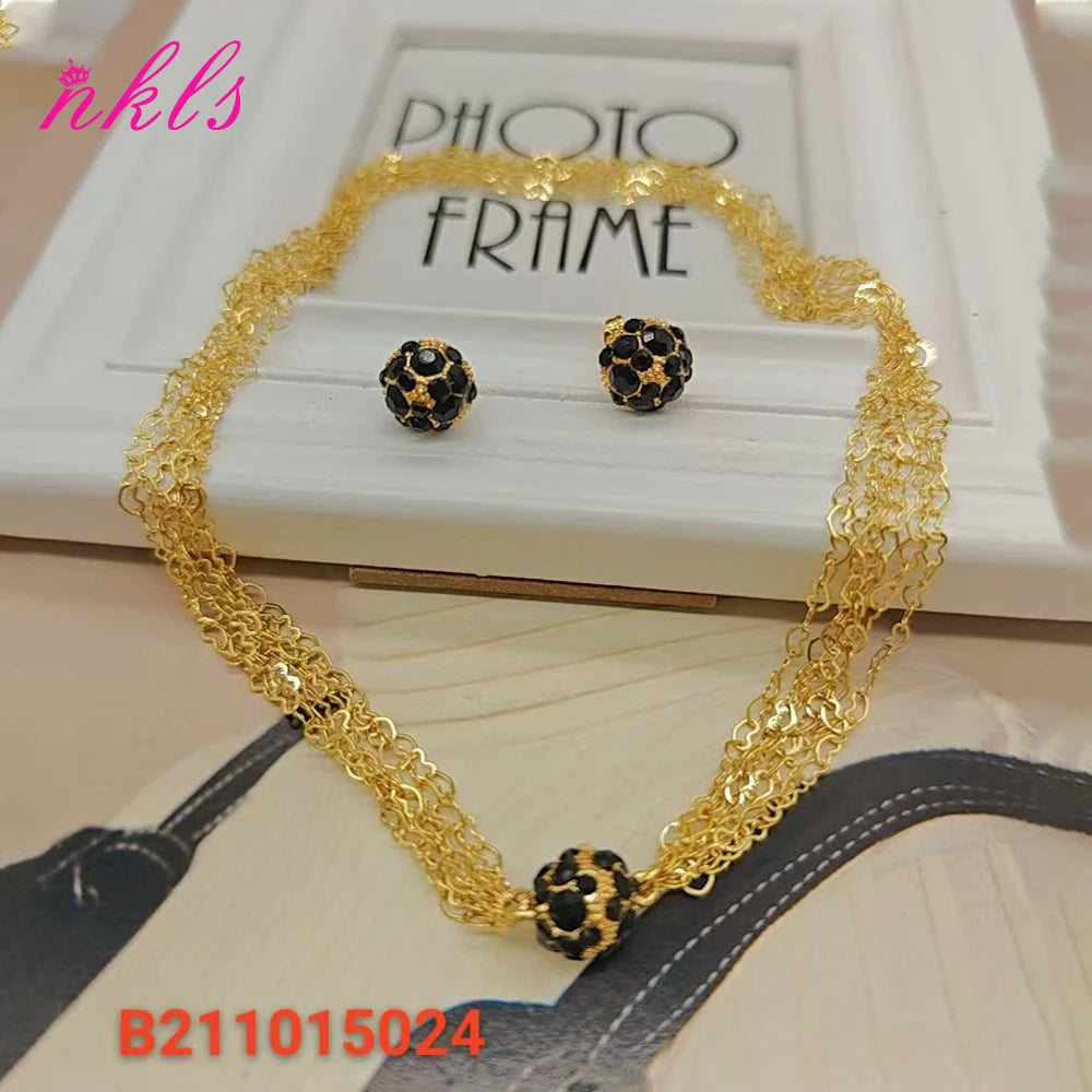 Luxurious Black Gold Magnetic Jewelry Set For Her