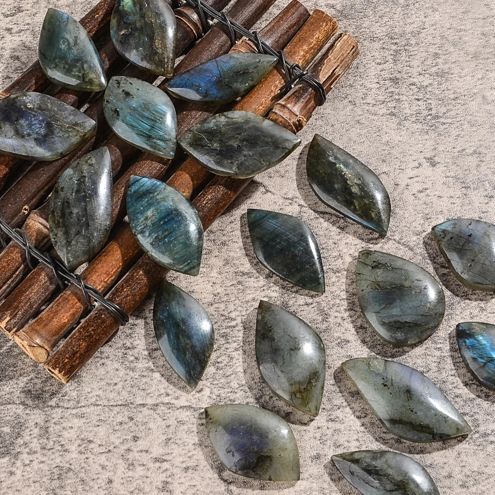 Natural Gemstones - Jewelry &amp; Crafts 5/10 Gemstones