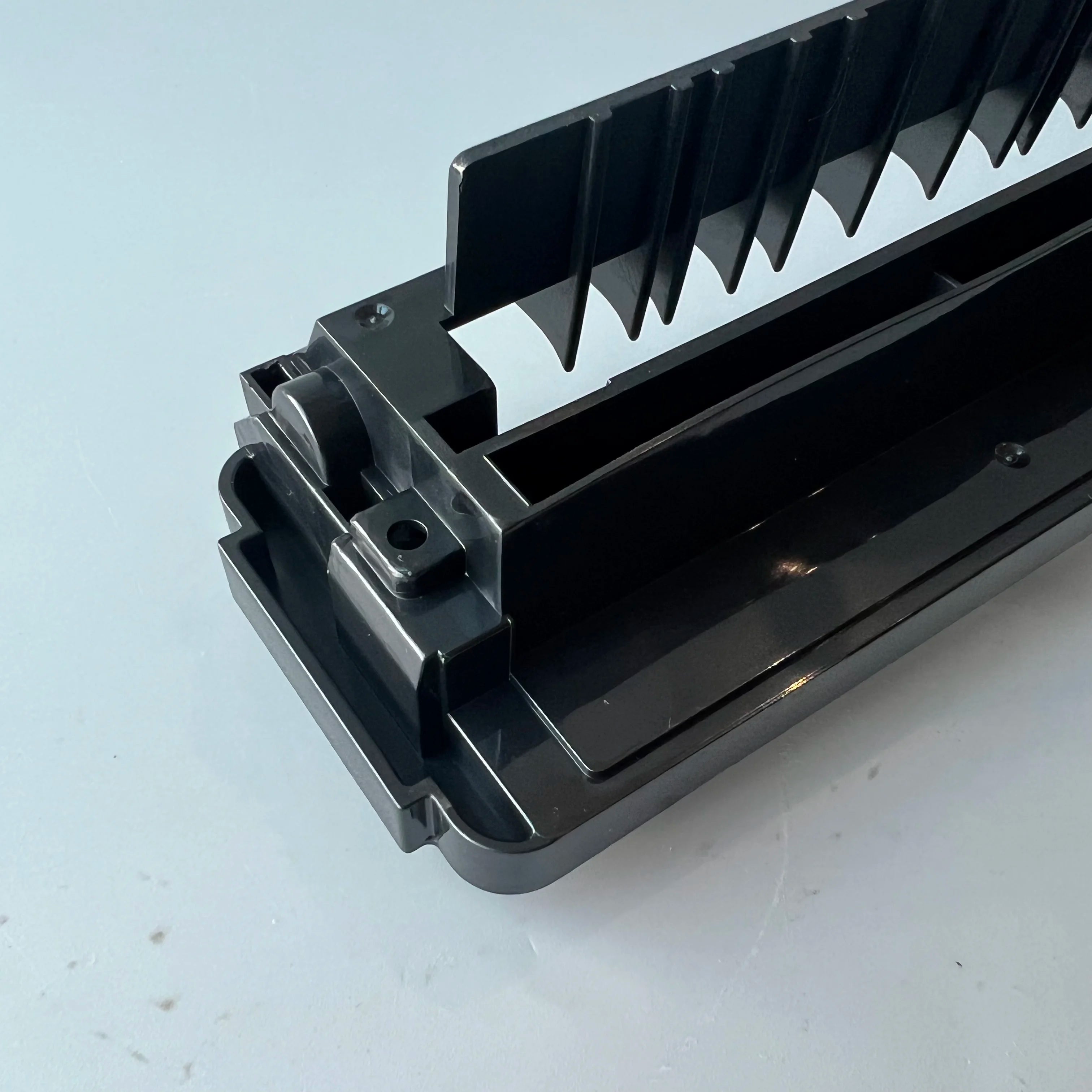 356D1060198 356D1060198H 全新支架（PS4）（洗車架部分）適用於富士 Frontier 550/570