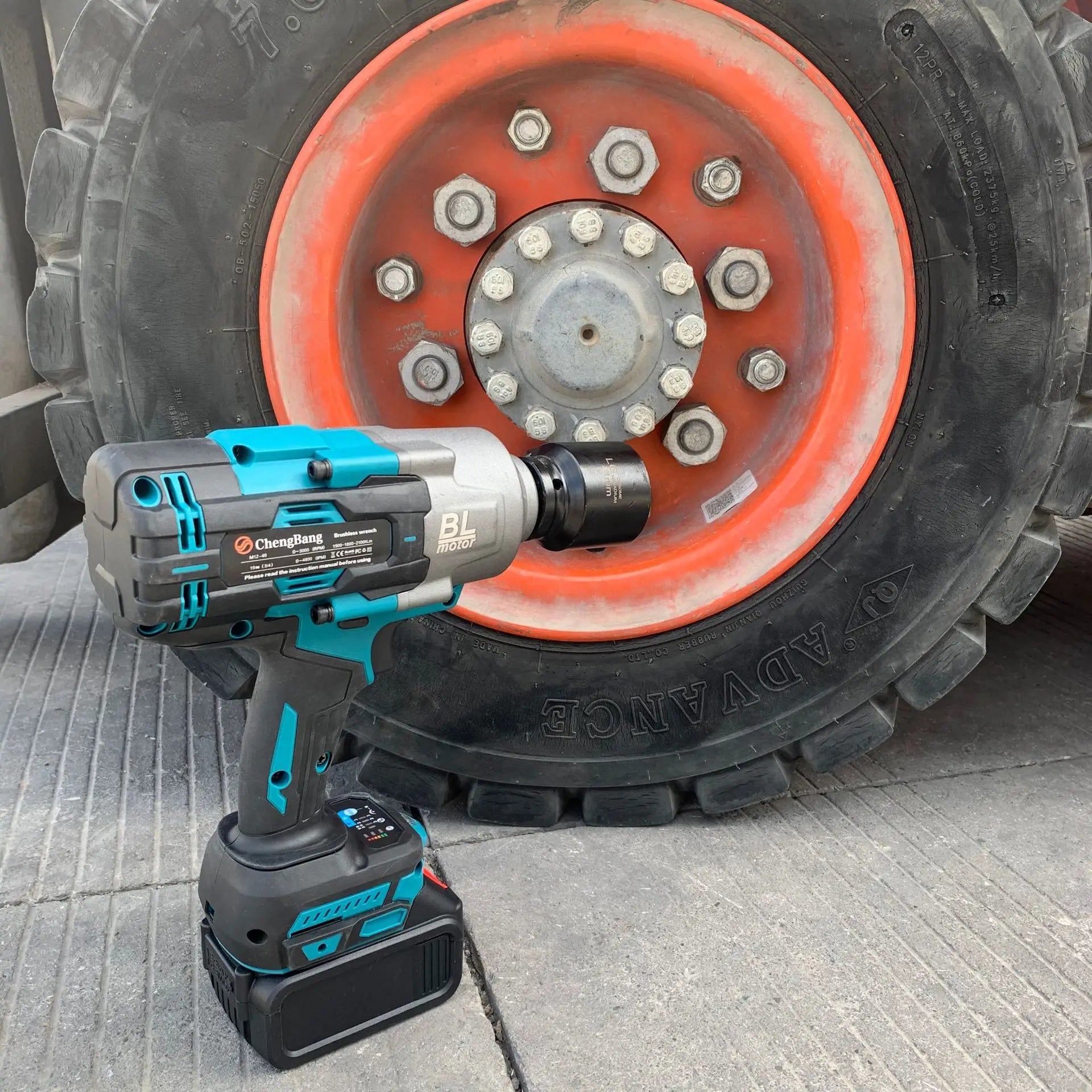 Máy Siết Bu Lông Không Dây 2100N.M Cho Pin Makita - Daisan Mart