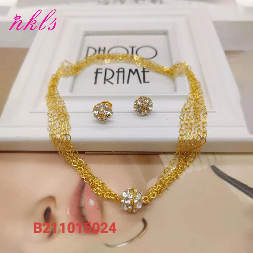 Luxurious Black Gold Magnetic Jewelry Set For Her