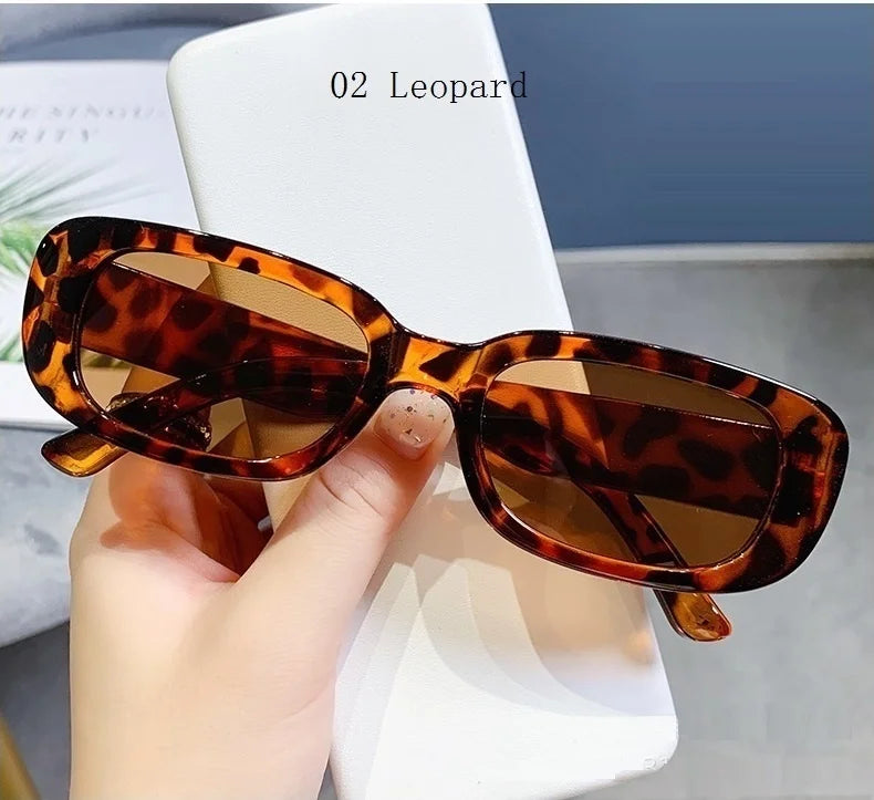 Kính Mát Nữ Vuông Cổ Điển Chống Chói UV400 - Daisan Mart