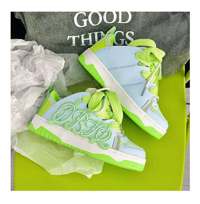 Giày Sneaker Đôi Cao Cấp Thời Trang - Sành Điệu & Thoải Mái