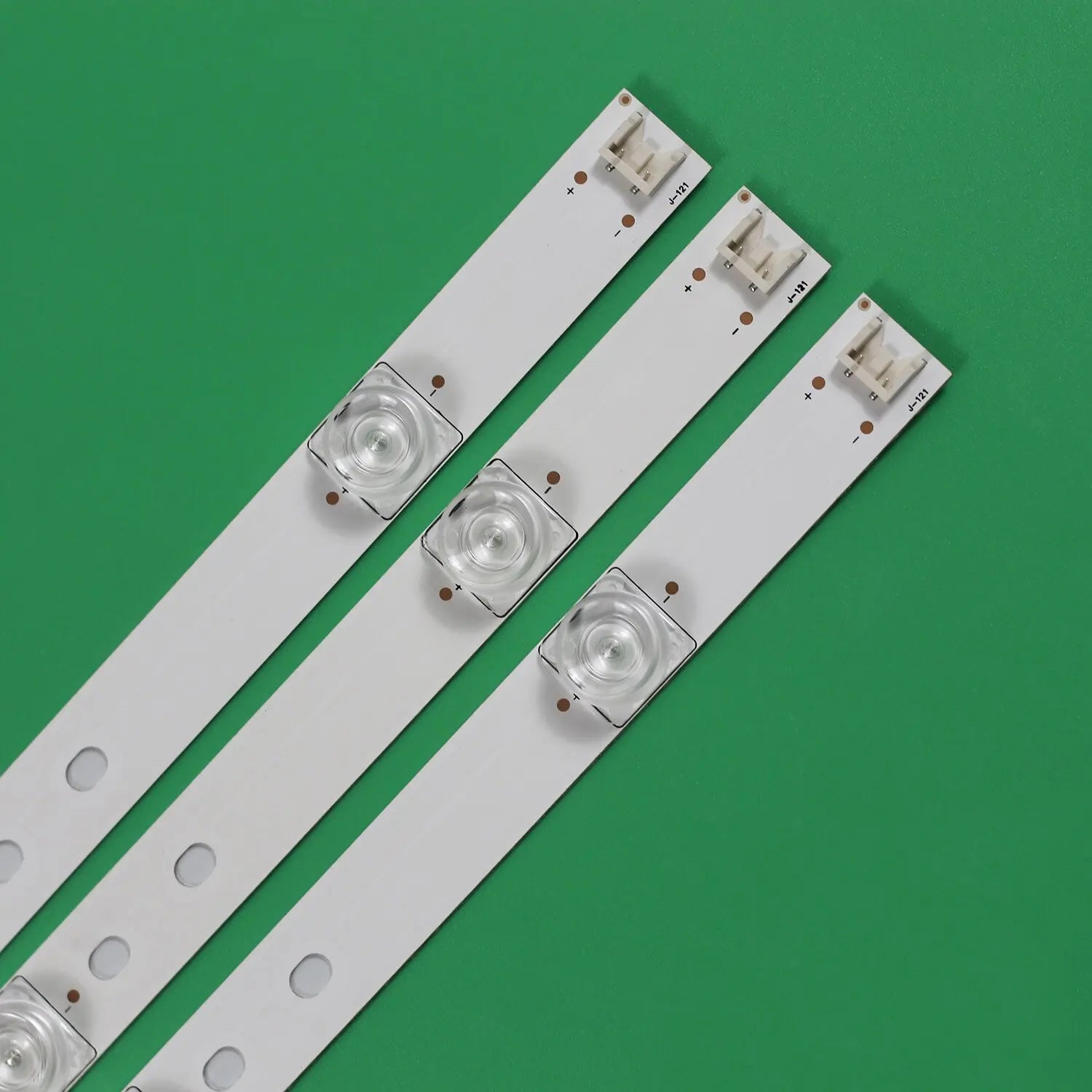 LG 32LB561V/32LF630V TV Backlight LED Strip - New Creation