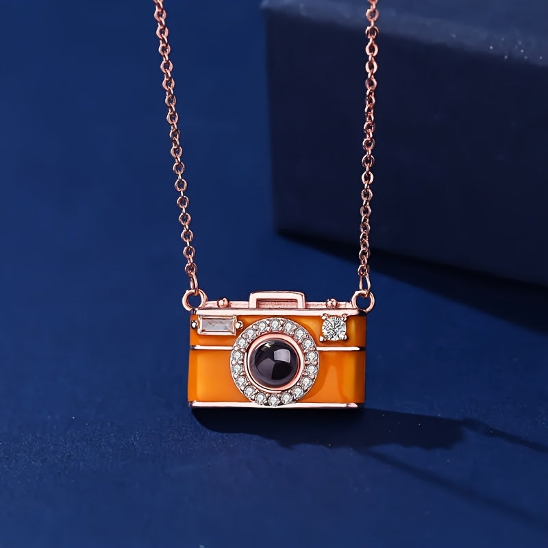 Customized Photo Projection Necklace, Camera Pendant Necklace, Built-In Personalized Image Pendant, Women'S Projection Necklace, Vintage Elegant Fashionable Jewelry, Commemorative Gift for Family And Girlfriend, Personalized
