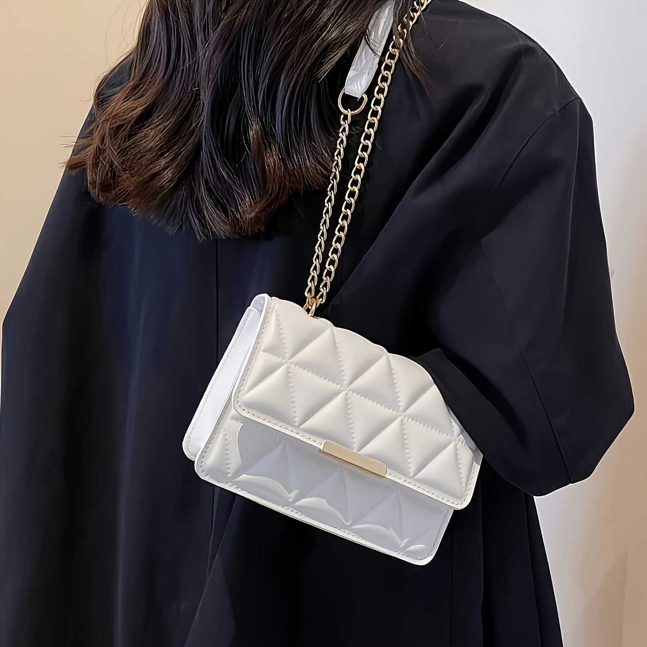 Túi Xách Thời Trang Nữ: Sang Trọng, Đẳng Cấp & Mềm Mại