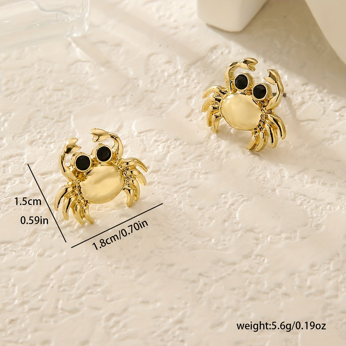 Delicate Small Crab Earrings: Simple &amp; Trendy Style