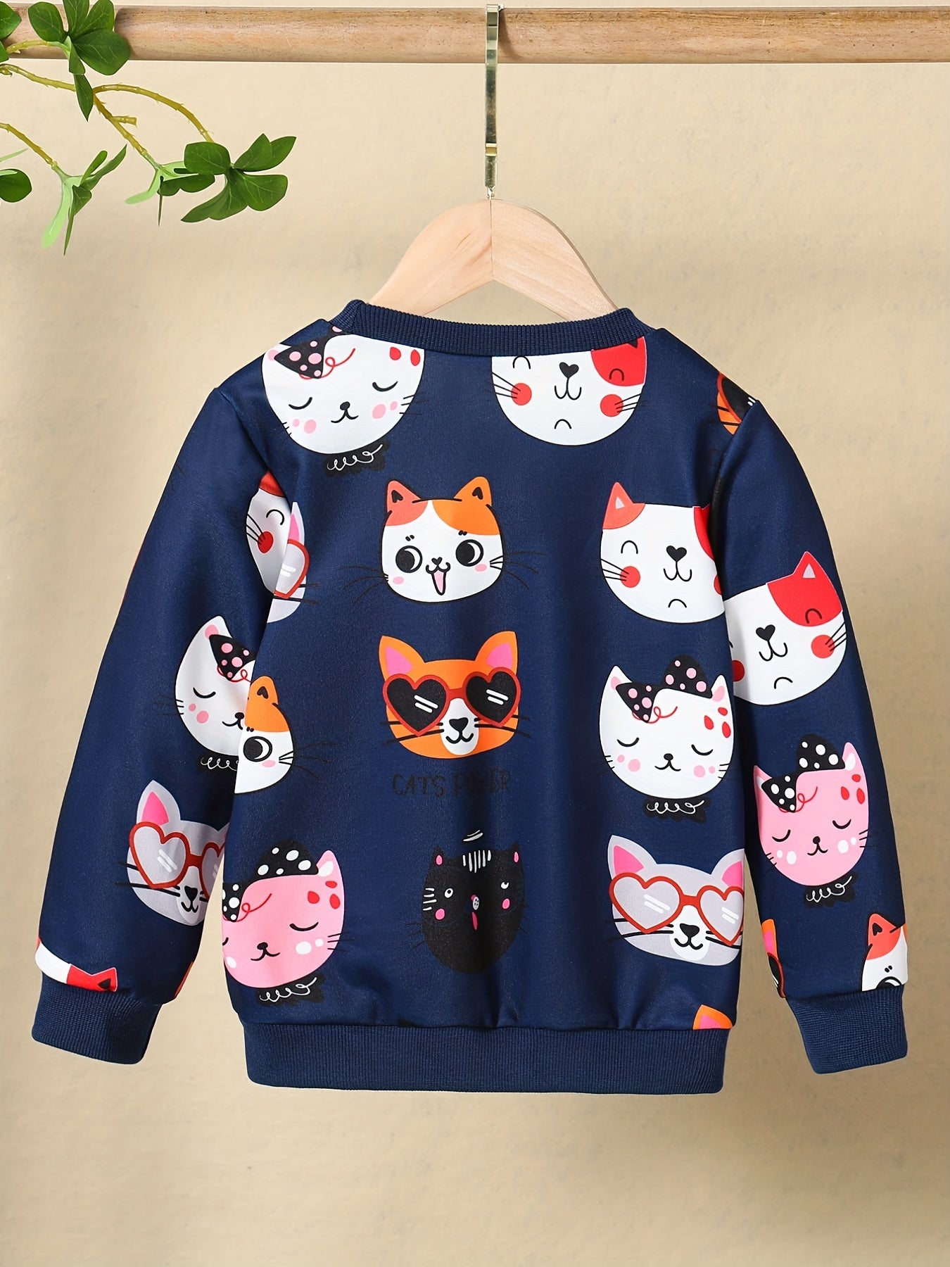 Áo nỉ nữ họa tiết mèo xinh - Hồng nhạt, trẻ trung - Daisan Mart