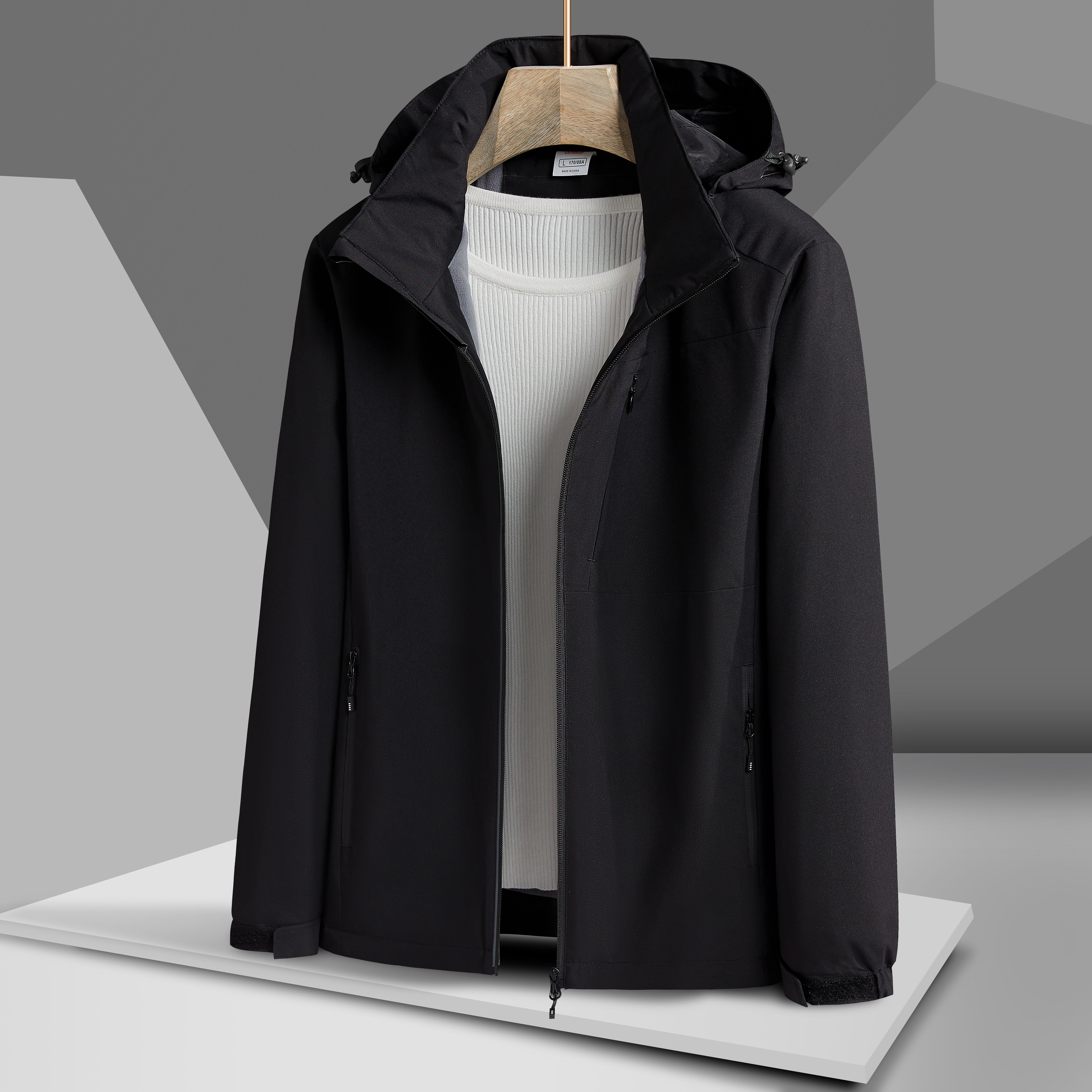 Women's Autumn Winter Windproof Fleece Lined Sports Jacket