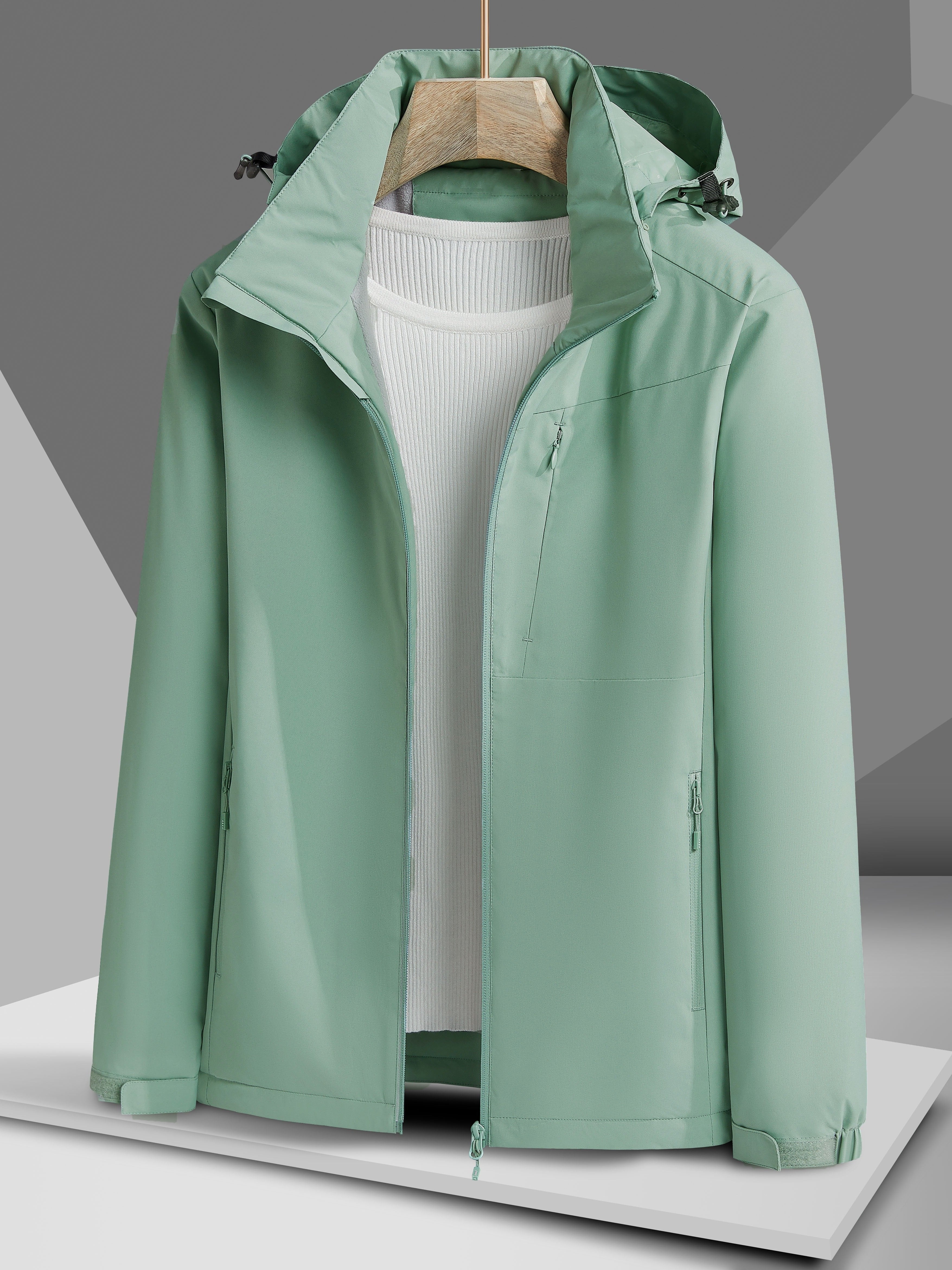 Women's Autumn Winter Windproof Fleece Lined Sports Jacket