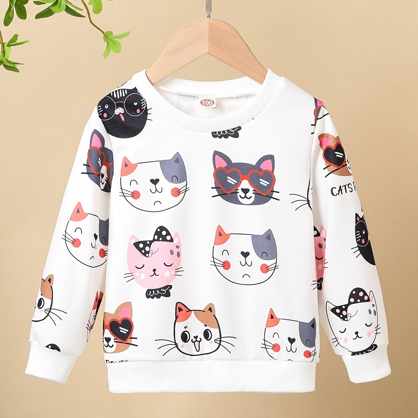 Áo nỉ nữ họa tiết mèo xinh - Hồng nhạt, trẻ trung - Daisan Mart