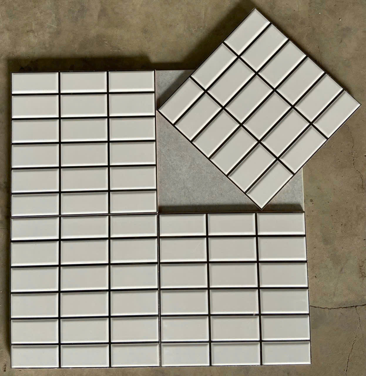 Gạch 30x30 CP mã LT30TT - 9 - Daisan Mart