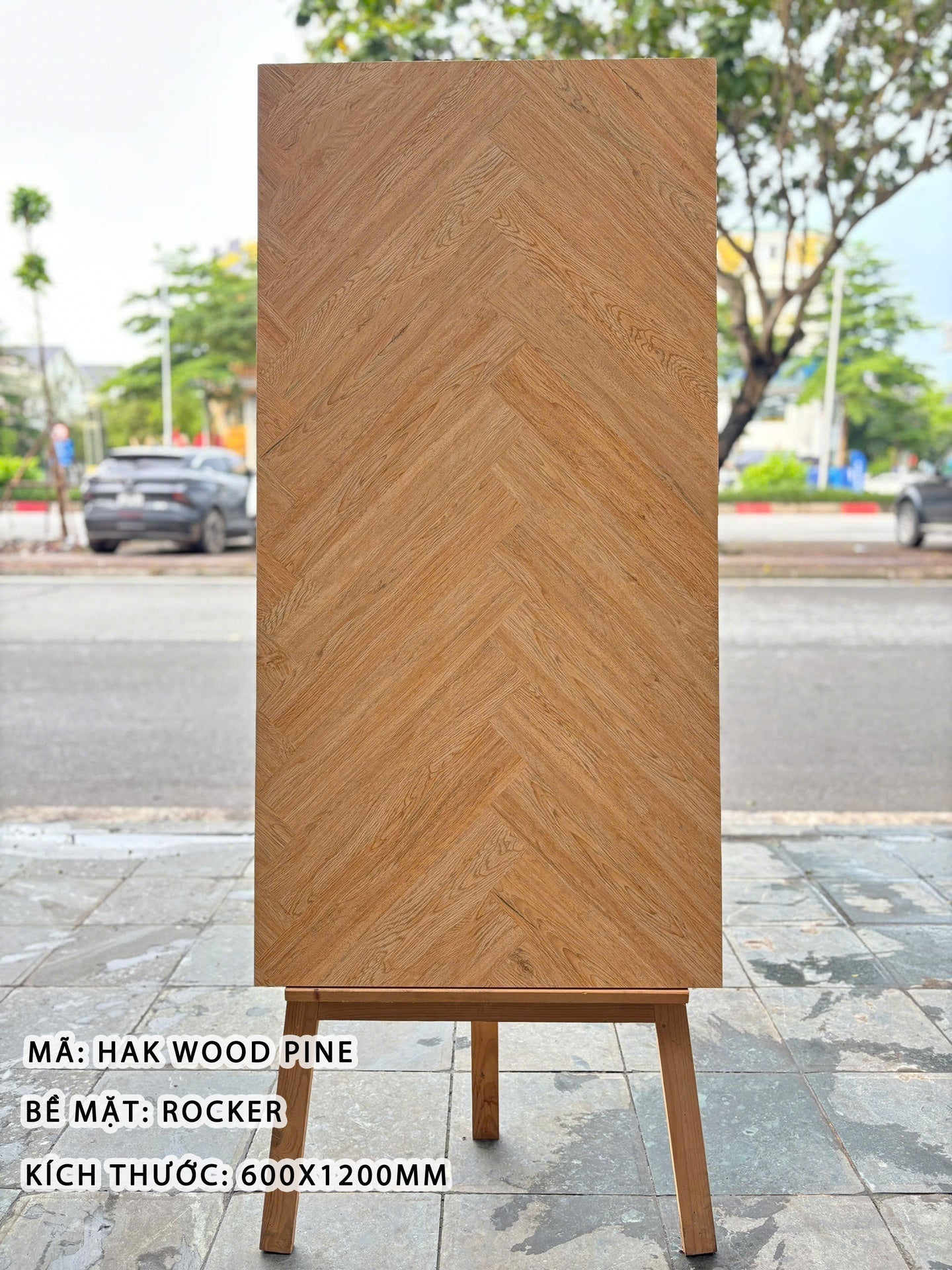 Gạch Giả Gỗ Ấn Độ DSH Men Matt Carving kt 600x1200mm Mã Hak Wood Pine - Daisan Mart