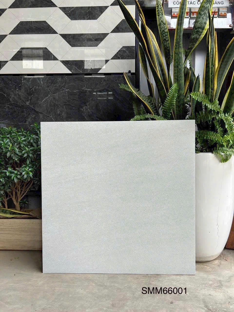Gach lát xám nhạt SMM66001 VLG Grand KT 60x60cm - Daisan Mart