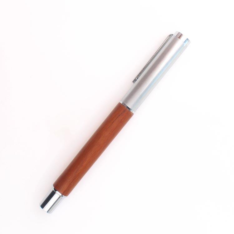 2022 Hot Selling Eco Friendly Wooden Fountain Pen With Custom Logo Cello Manufacturer New Luxury High End Precious Gift 