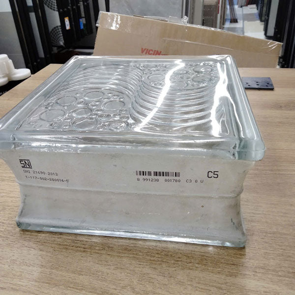 Gạch kính bọt biển Đồng Tâm 19x19x9.5cm 9505 - Daisan Mart