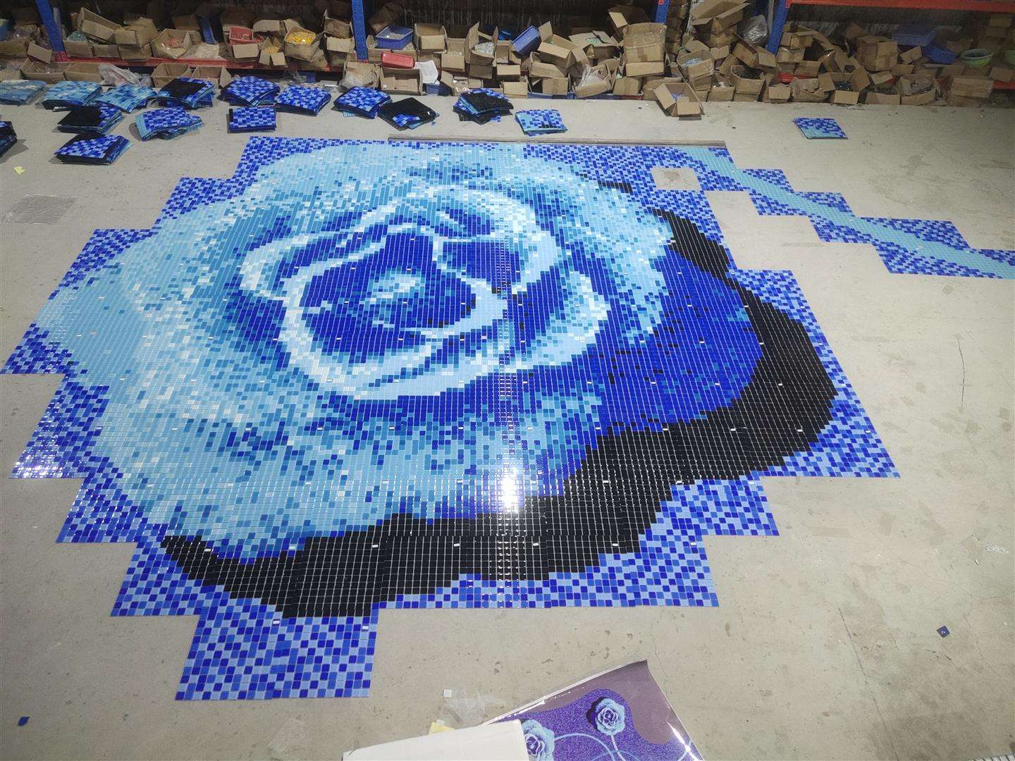 Gạch ốp tường mOSAIC kính nghệ thuật trang trí thủ công họa tiết hoa nhiều màu tùy chỉnh - Daisan Mart