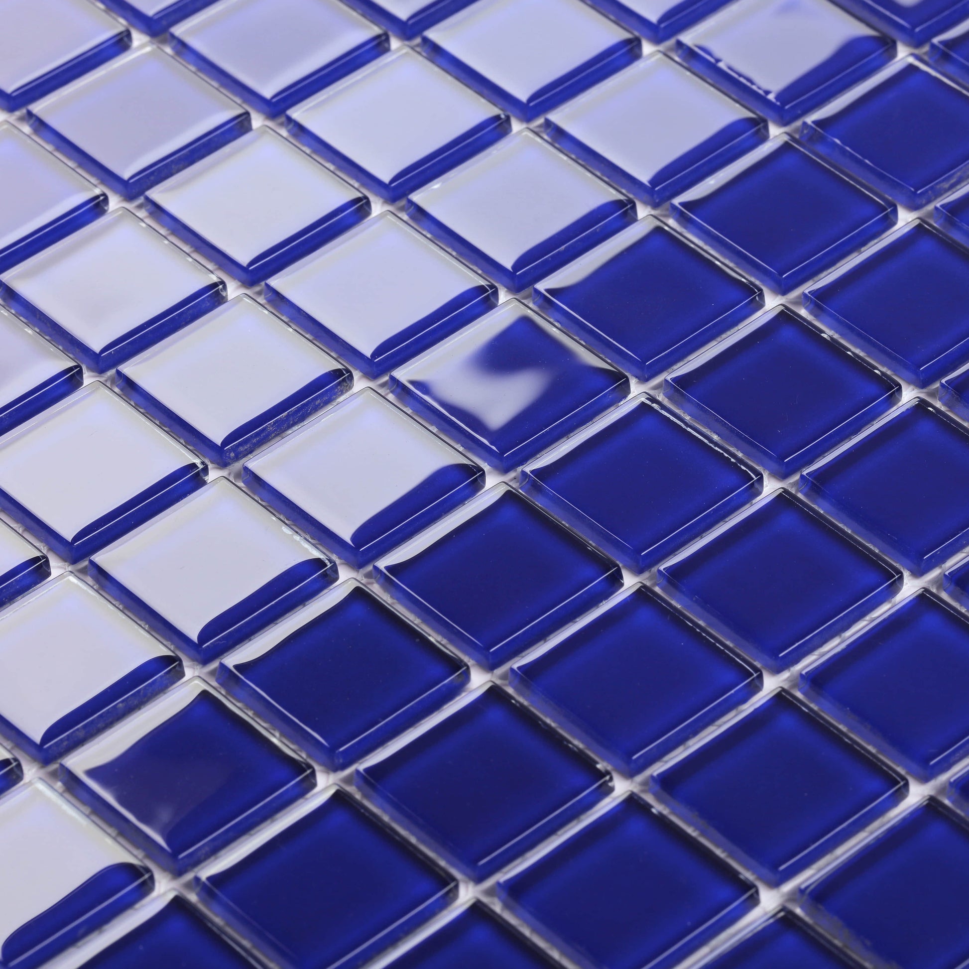 Gạch ốp tường ngoài trời mOSAIC thủy tinh pha lê - Daisan Mart