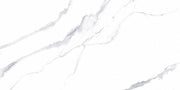Nền đá cẩm thạch trắng với vân chì xám nhẹ uốn lượn tự nhiên.