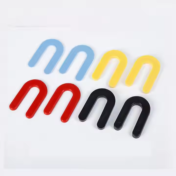 Miếng đệm nêm hình móng ngựa bằng nhựa - Daisan Mart