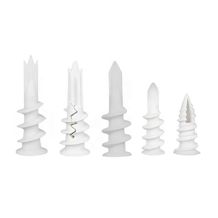 Móc nhựa gắn tường khô 13*40 kèm dụng cụ nylon - Daisan Mart
