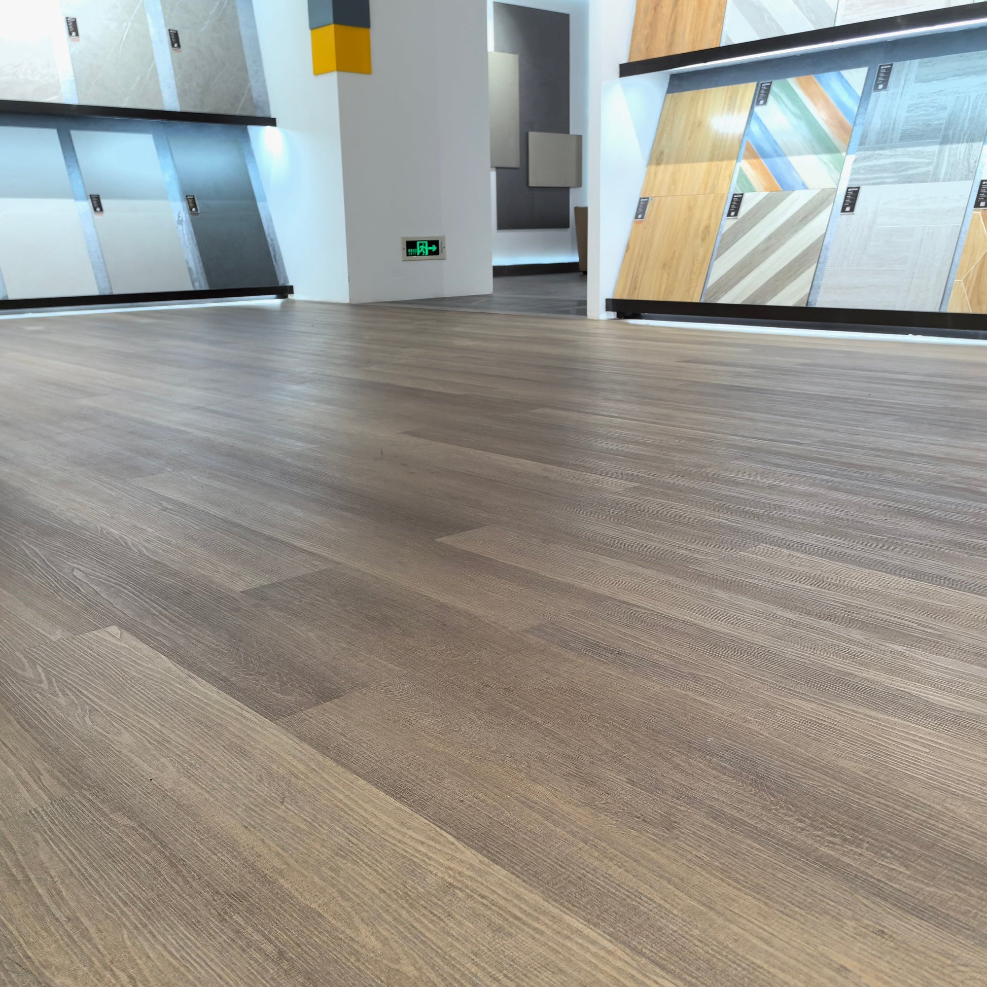 Sàn Vinyl Cao Cấp Thiết Kế SPC PVC - Daisan Mart