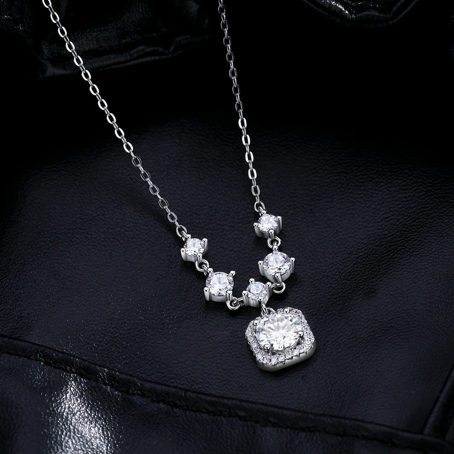 Dây Chuyền Bạc 925 Moissanite Đính Đá Sang Trọng Nữ - Daisan Mart