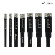 Bộ 7 mũi khoan đen, đầu phủ bạc, kích cỡ từ 5mm đến 16mm, có vạch chia kích thước.
