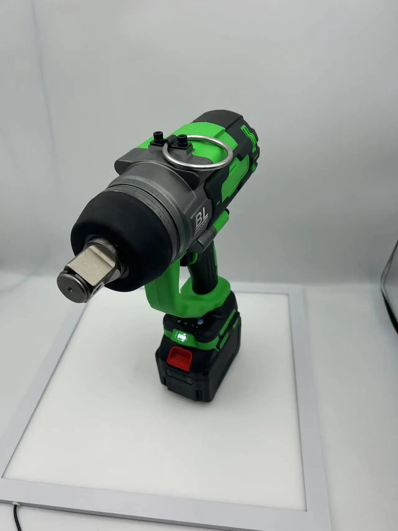 Máy Siết Bu Lông Không Chổi Than 3000N.M 3/4 Inch - Daisan Mart