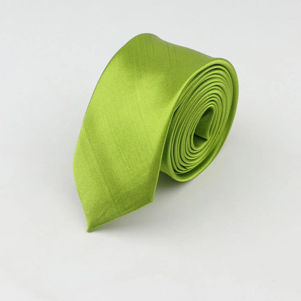 Cà vạt nam thời trang, màu sắc đa dạng, chất liệu polyester - Daisan Mart